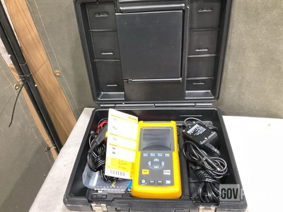Fluke 43B Power Quality Analyzer