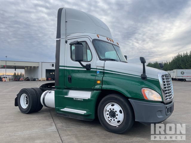 CAMIóN 2016 FREIGHTLINER