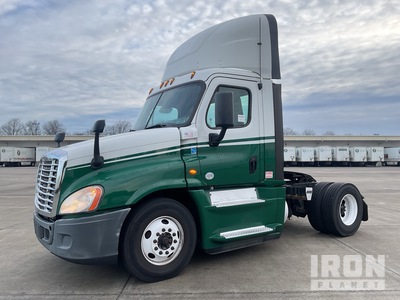 2016 Freightliner Cascadia 125 4x2 S/A Day Cab Truck Tractor