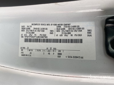 2018 Ford F-450 4x2 Autocarro furgonato