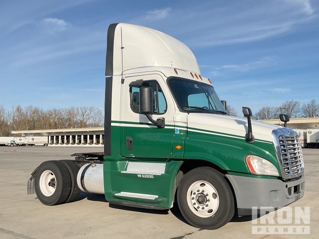 CAMIóN 2016 FREIGHTLINER