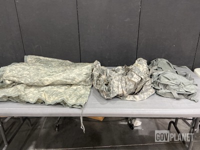 (43) Poncho Liners, (33) Sleeping Mats, Poncho Liners & Assorted Items