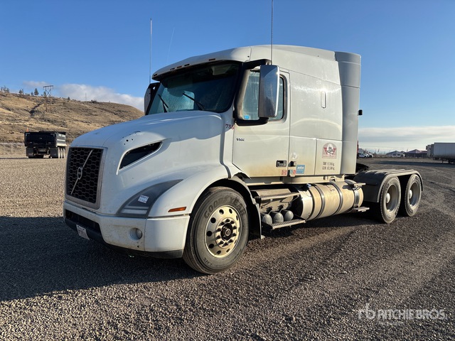 4V4WC9EJ5LN210970 Volvo Vnr Photo 1