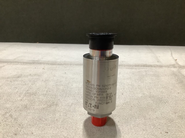 Boeing 825312-2 Pressure Sensor
