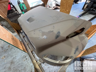 2018 (unverified) Freightliner M2 Capot (Unused)