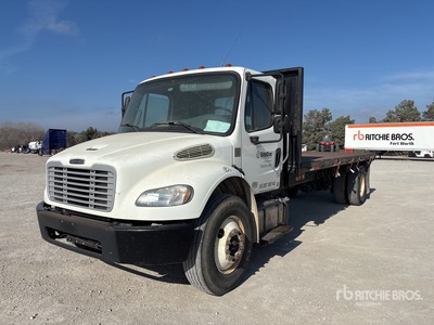 2014 Freightliner M2 106 4x2 Camión Caja Abierta