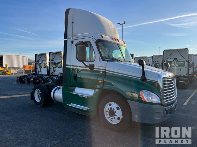 CAMIóN 2017 FREIGHTLINER