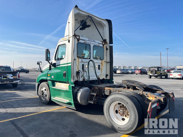 CAMIóN 2017 FREIGHTLINER