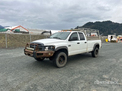 2007 Dodge Ram 3500 4x4 Extended Cab Pickup