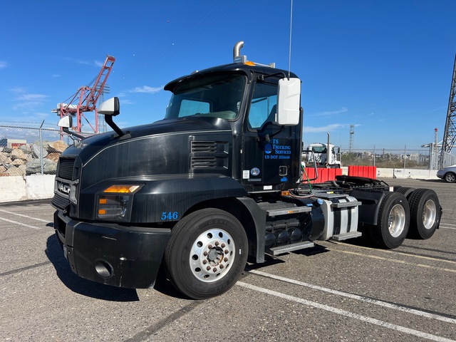 2022 Mack AN64T 6x4 T/A Day Cab Truck Tractor