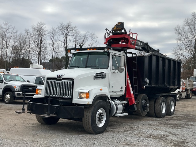 2014 Prentice 2124 Knuckle Boom on 2013 Western Star 4700SF 8x4 Grapple Truck