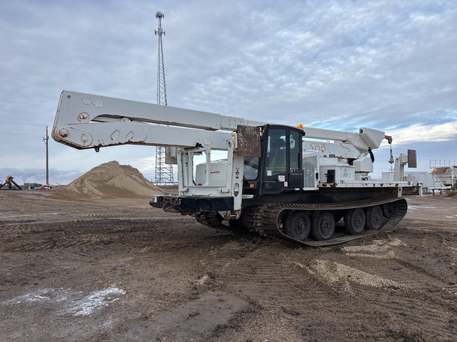 2017 Prinoth Panther T16 76.5 ft Crawler Carrier Aerial Lift w/2016 Altec A77T