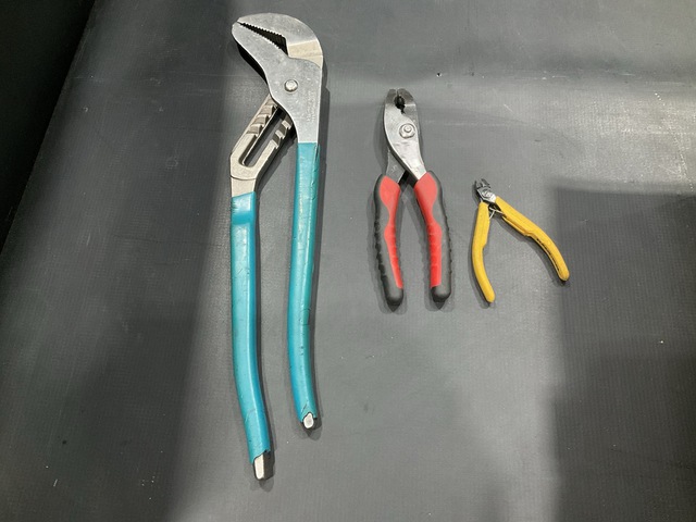 (143) Assorted Pliers