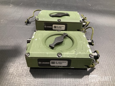 (98) Harris 12172-1900-02 Black & Red Data Adapters