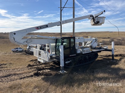 2020 Morooka MST3500VDL Rupsdrager hoogwerker w/2020 Terex TM125