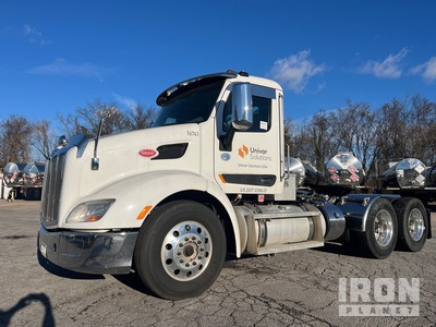 2016 Peterbilt 579 6x4 3-Achs Sattelzugmaschine