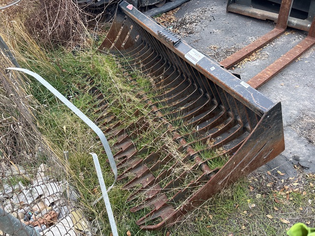 75 in Skid Steer Skeleton Bucket