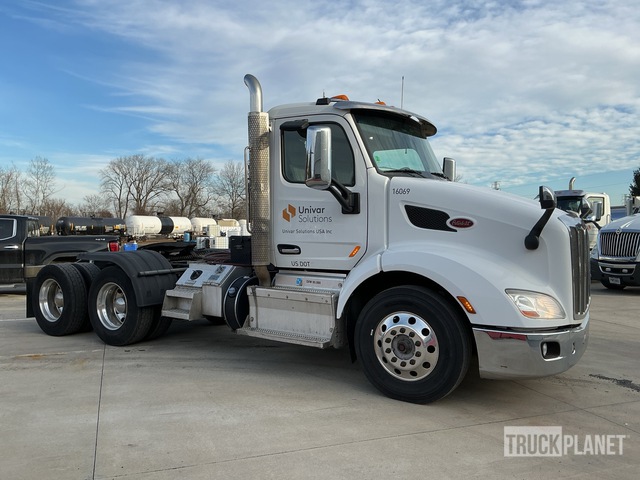CAMIóN 2016 PETERBILT