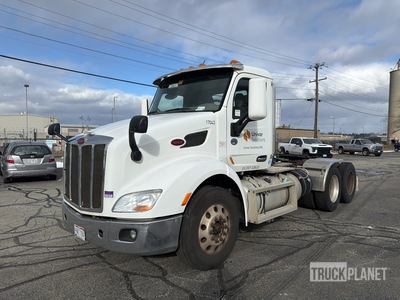 2017 Peterbilt 579 6x4 Heavy Haul Tracteur routier
