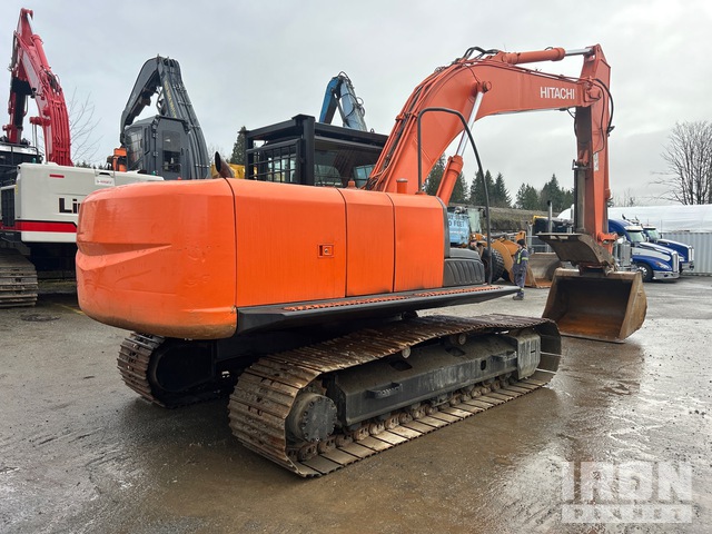 EXCAVADORA 2013 HITACHI EXCAVATOR