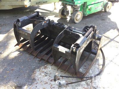 2023 Bradco 123662 67 in Grappin  - Fits Skidsteer/CTL