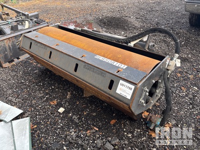 2018 Bobcat 105062 66 in スキッドステア用コンパクションホイール