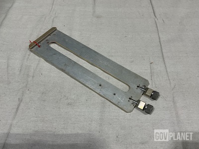 Rockwell Collins MT-7108/ARC-220(V) Electrical Equipment Mounting Base