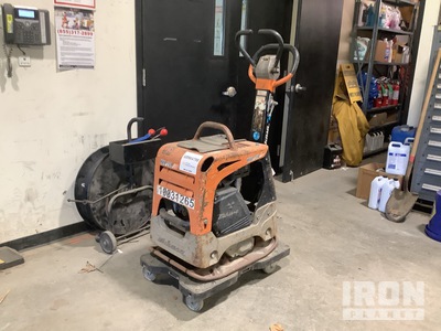 2018 Multiquip MVH-208GH Reversible Vibratory Plate Compactor