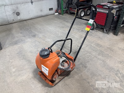 2022 Multiquip MVC64VHW Plaque vibratoire (Inoperable)