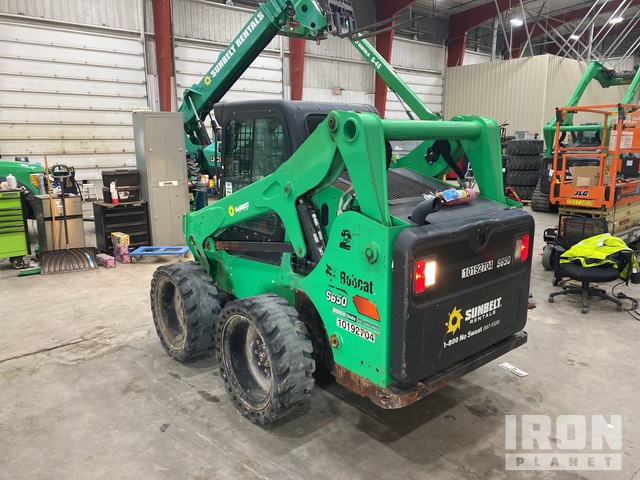MINI CARGADOR SOBRE RUEDAS 2019 BOBCAT LOADER