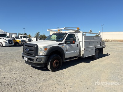 2015 Ford F-450 XL 4x2 Nutzkraftwagen