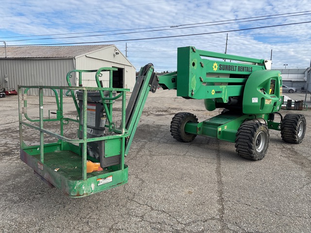 2014 JLG 450AJ 4WD Dual Fuel Articulating Boom Lift