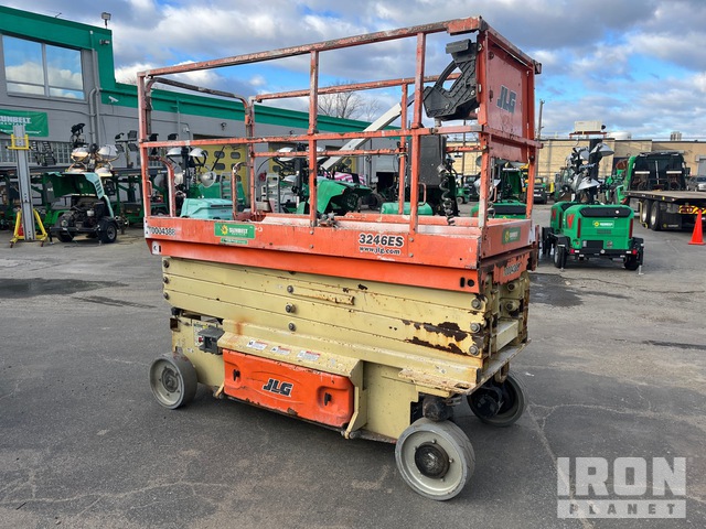 ELEVADOR TIJERA 2016 JLG 3246ES