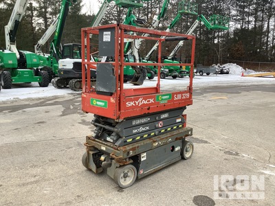 2016 Skyjack SJIII 3219 Electric Scissor Lift