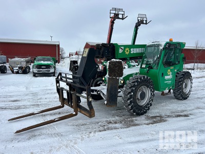2016 SkyTrak 10054 Aperture Tires Manipulador Telescópico