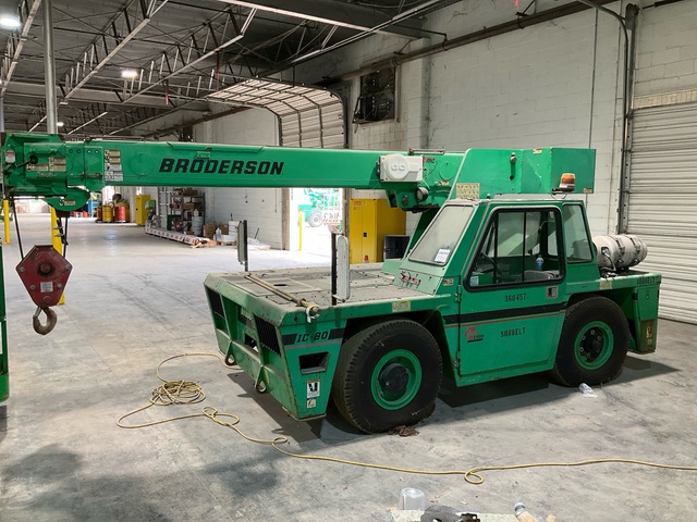 2011 Broderson IC-80-3GDF 1400 lb 4x2 Compact Crane