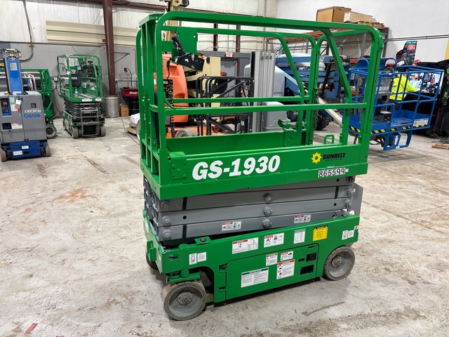 2016 Genie GS-1930 Electric Scissor Lift