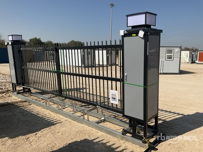 Suihe 4.8 m Bi-Parting Remote Control Oprit Poort (Unused)