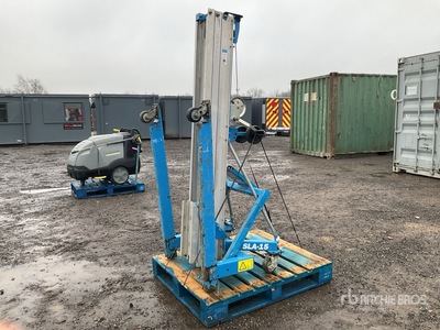 Genie Materialaufzug