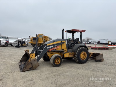2015 John Deere 210L 4x4 Landschaftslader