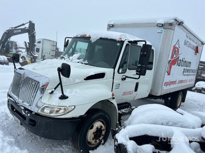 2007 International DuraStar 4200 4x2 Pressure Washer Truck