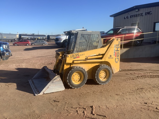 Gehl 4835SXT Skid Steer Loader