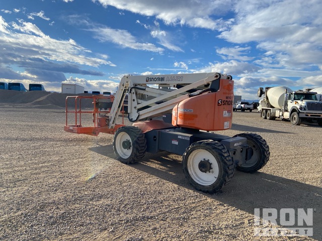 ELEVADOR ARTICULADO 2017 SNORKEL 4WD A46JRT