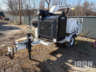 2014 Woodsman 15X Tow-Behind Wood Chipper