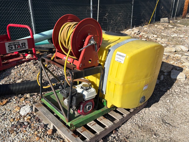 200 gal Sprayer