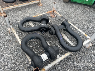 Quantity of (3) 120 Ton Shackle