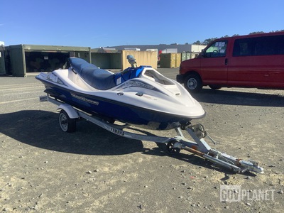 Yamaha WaveRunner Jet Skin w/Trailer