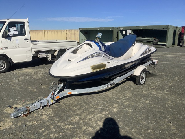 Yamaha WaveRunner Jet Skin w/Trailer Yamaha WaveRunner Jet Skin w/Trailer