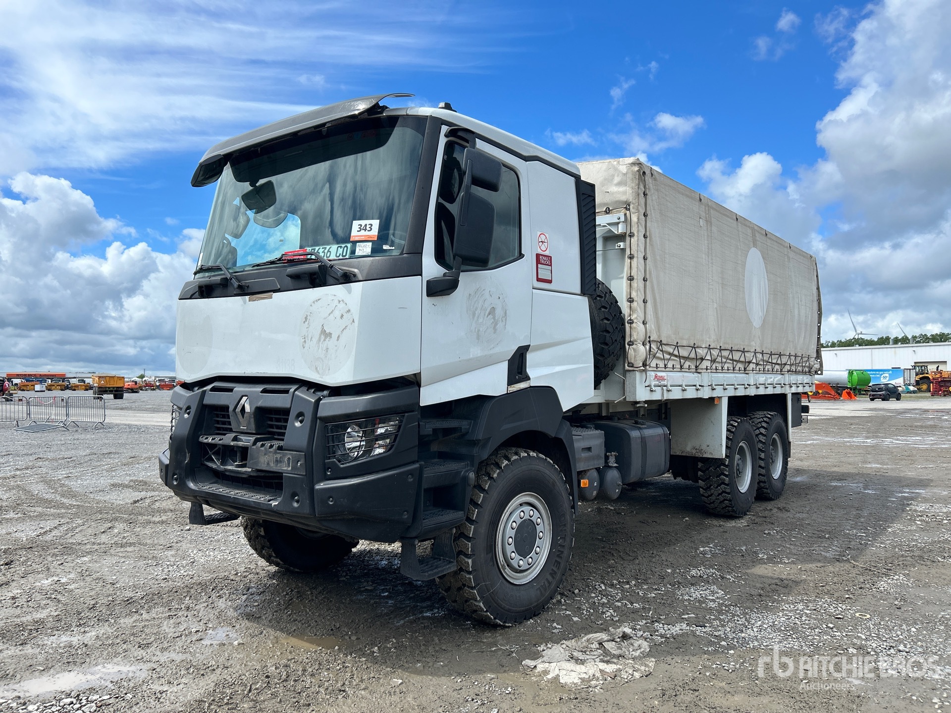 2016 Renault K380 Curtain Side Truck