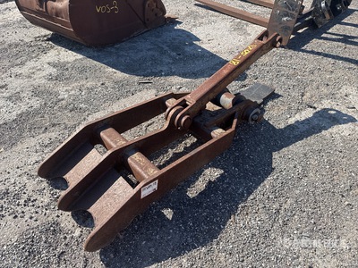 Geith 24 in Excavator Thumb